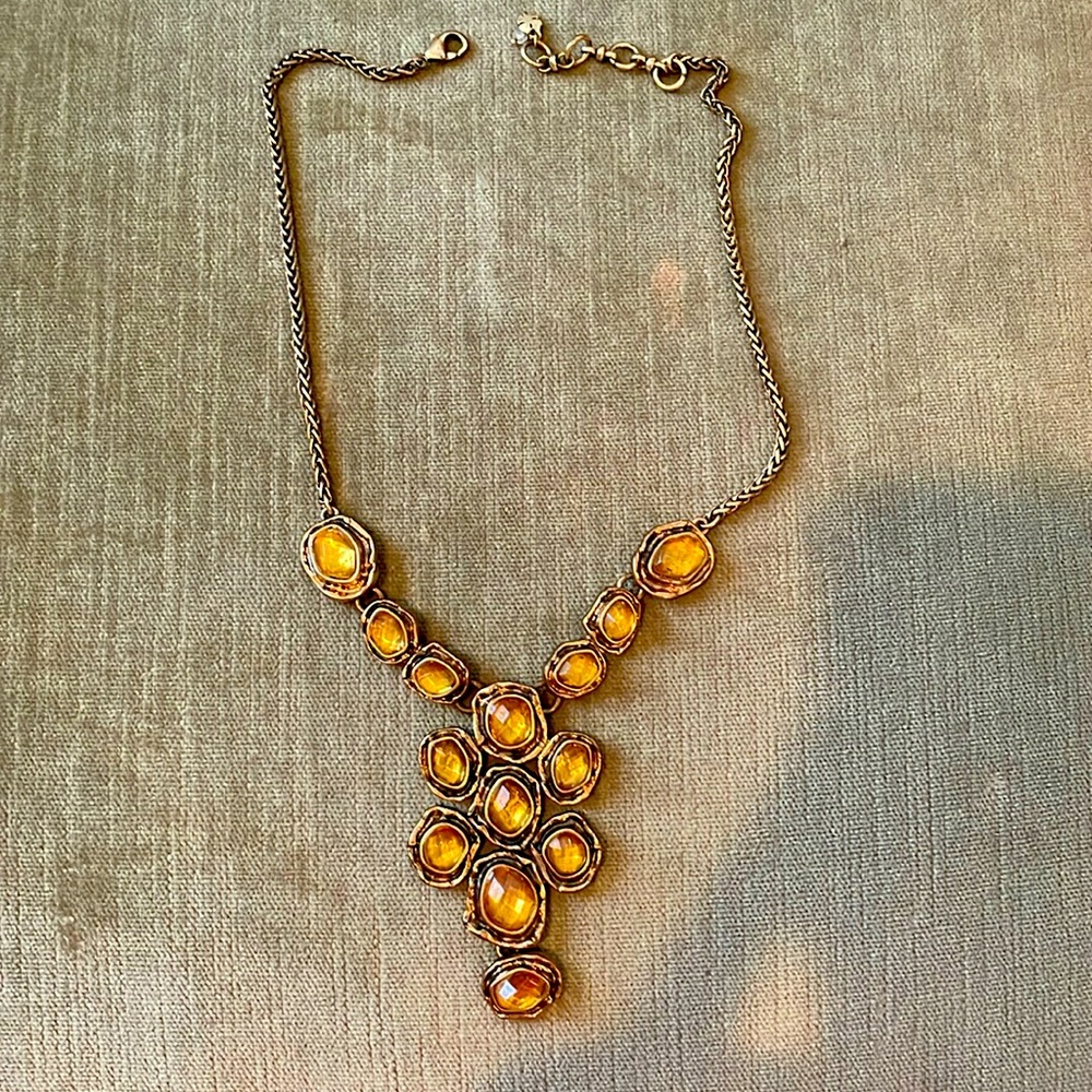 Chunky necklace with lobster claw clasp